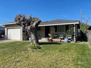 3327 Forest Dr, Stockton, CA 95205