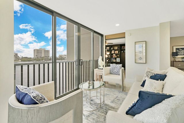 19800 Sandpointe Bay Drive 512, Tequesta, FL 33469