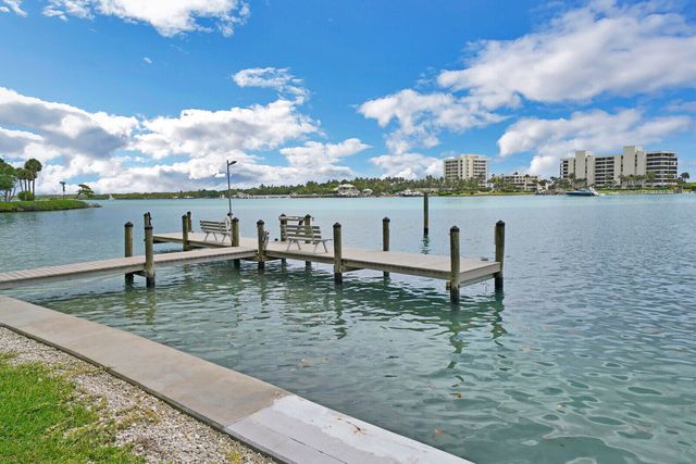 19800 Sandpointe Bay Drive 512, Tequesta, FL 33469
