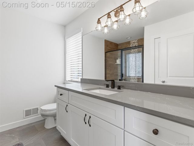 22828 Garfield Street, St. Clair Shores, MI 48082