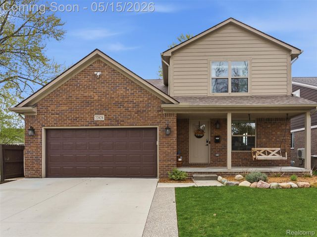22828 Garfield Street, St. Clair Shores, MI 48082
