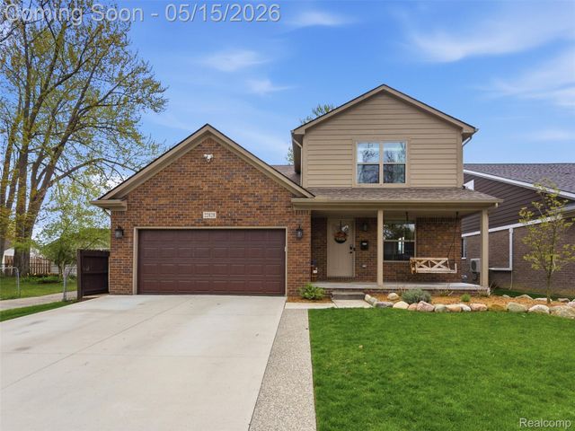 22828 Garfield Street, St. Clair Shores, MI 48082