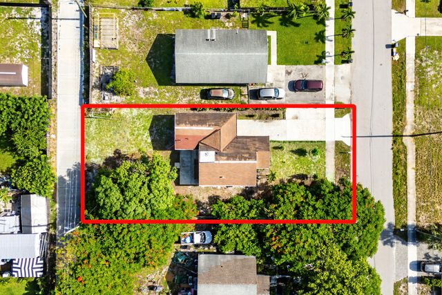 230 SW 6TH Avenue, Delray Beach, FL 33444