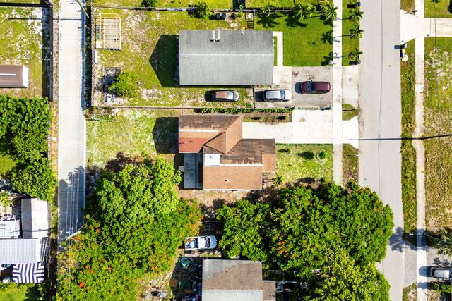 230 SW 6TH Avenue, Delray Beach, FL 33444