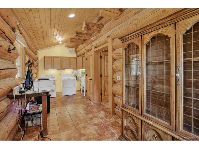 261 Pine Dr, Black Hawk, CO 80422
