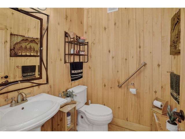 261 Pine Dr, Black Hawk, CO 80422