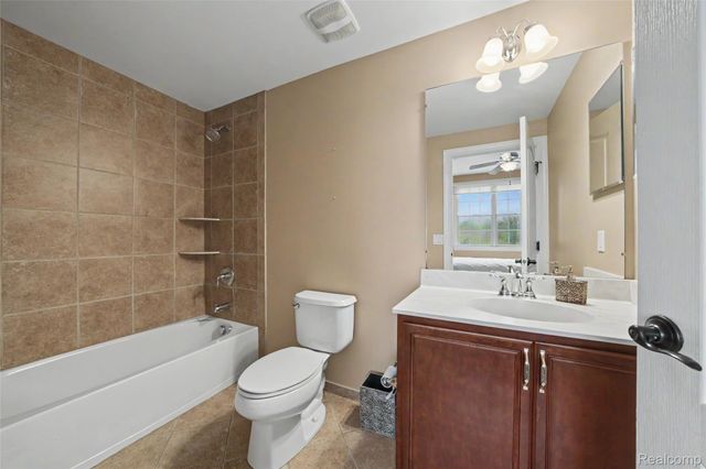 7286 Brentwood Court, Superior Charter Township, MI 48198
