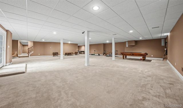 7286 Brentwood Court, Superior Charter Township, MI 48198