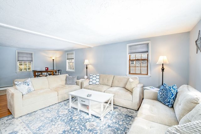 22 Winsome Rd, Yarmouth, MA 02664