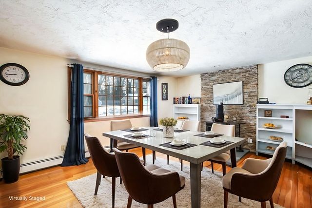 22 Winsome Rd, Yarmouth, MA 02664