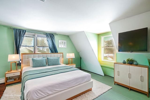 22 Winsome Rd, Yarmouth, MA 02664