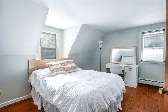 22 Winsome Rd, Yarmouth, MA 02664