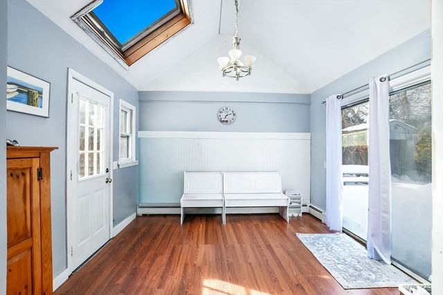 22 Winsome Rd, Yarmouth, MA 02664