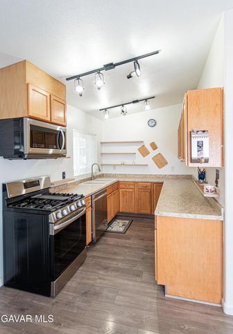 16947 Sunnyslope Avenue, North Edwards, CA 93523