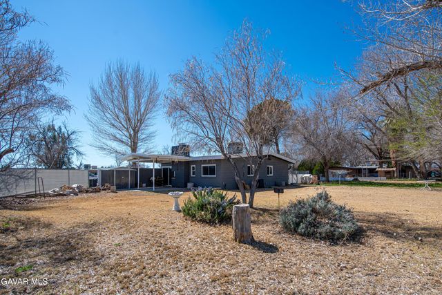 16947 Sunnyslope Avenue, North Edwards, CA 93523