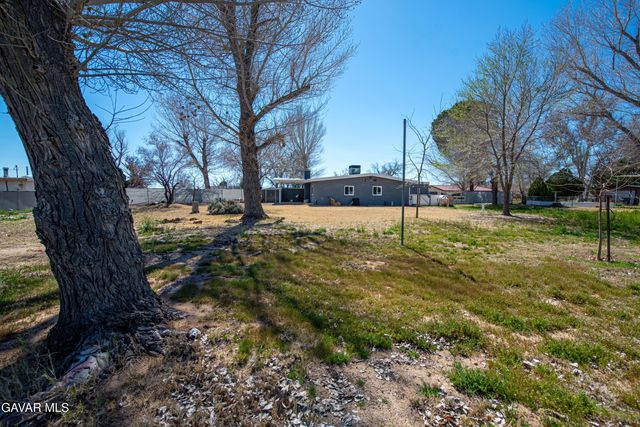 16947 Sunnyslope Avenue, North Edwards, CA 93523