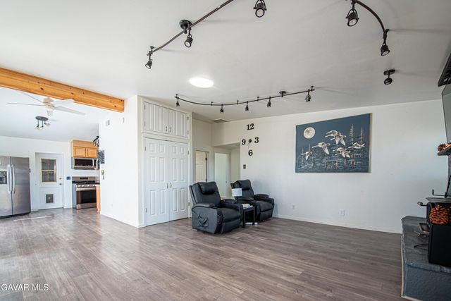 16947 Sunnyslope Avenue, North Edwards, CA 93523