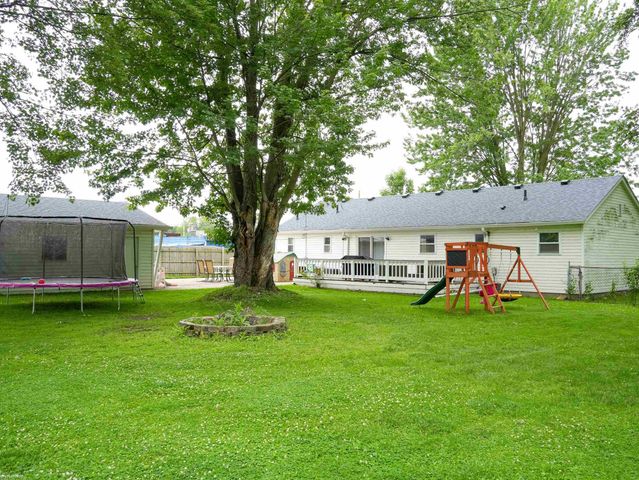 32159 Riverpoint Street, Chesterfield Twp, MI 48047