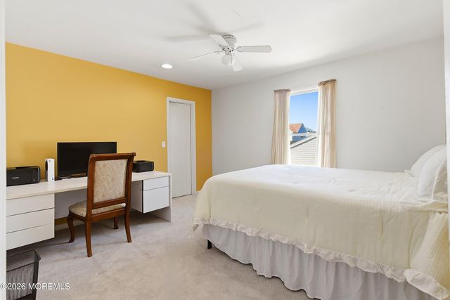 1548 Longboat Avenue, Beachwood, NJ 08722
