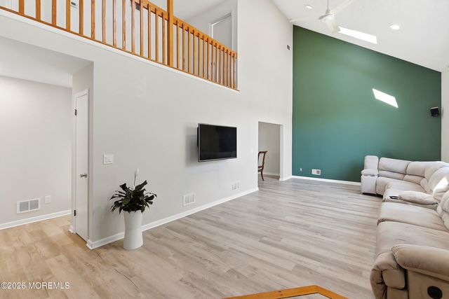 1548 Longboat Avenue, Beachwood, NJ 08722