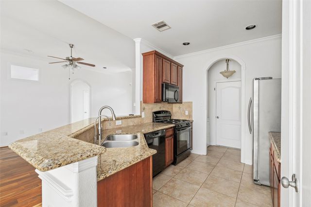 1613 Saulnier Street, Houston, TX 77019