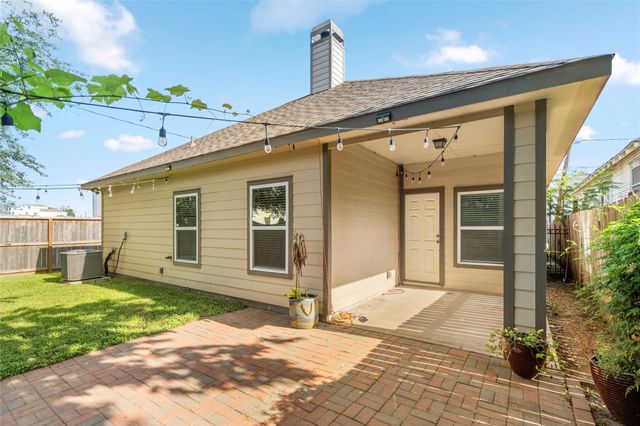1613 Saulnier Street, Houston, TX 77019