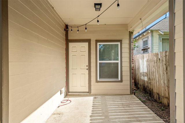 1613 Saulnier Street, Houston, TX 77019