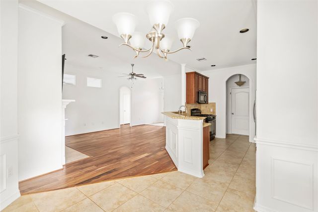1613 Saulnier Street, Houston, TX 77019