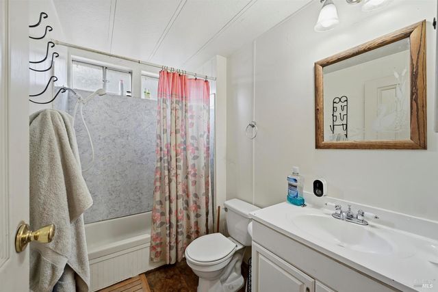 3114 Manzanita Rd, Nice, CA 95464