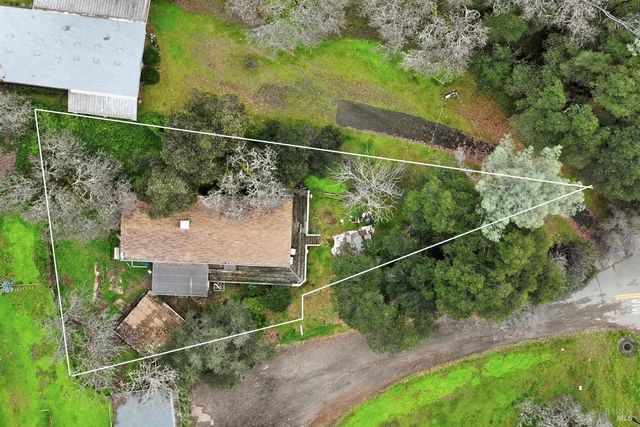 3114 Manzanita Rd, Nice, CA 95464