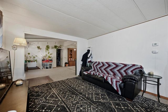 3114 Manzanita Rd, Nice, CA 95464