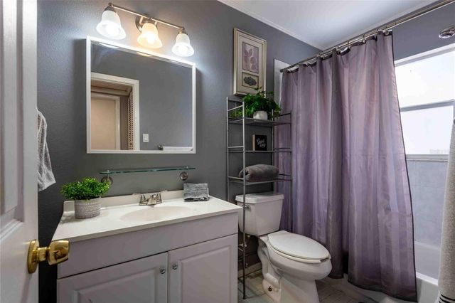 7003 N HOWARD AVENUE, Tampa, FL 33604