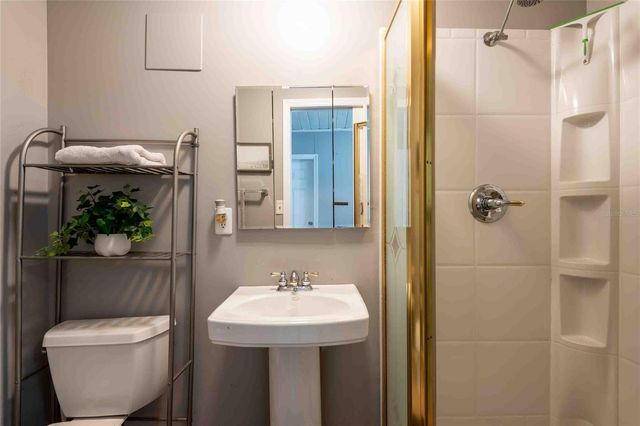 7003 N HOWARD AVENUE, Tampa, FL 33604