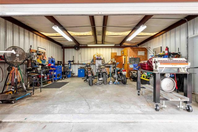 7003 N HOWARD AVENUE, Tampa, FL 33604