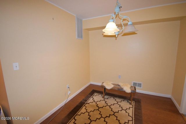 1304 Wellington Place, Aberdeen, NJ 07747