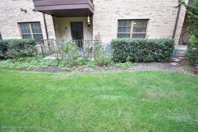 1304 Wellington Place, Aberdeen, NJ 07747