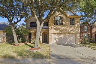 12141 Bellegrove Road, Burleson, TX 76028