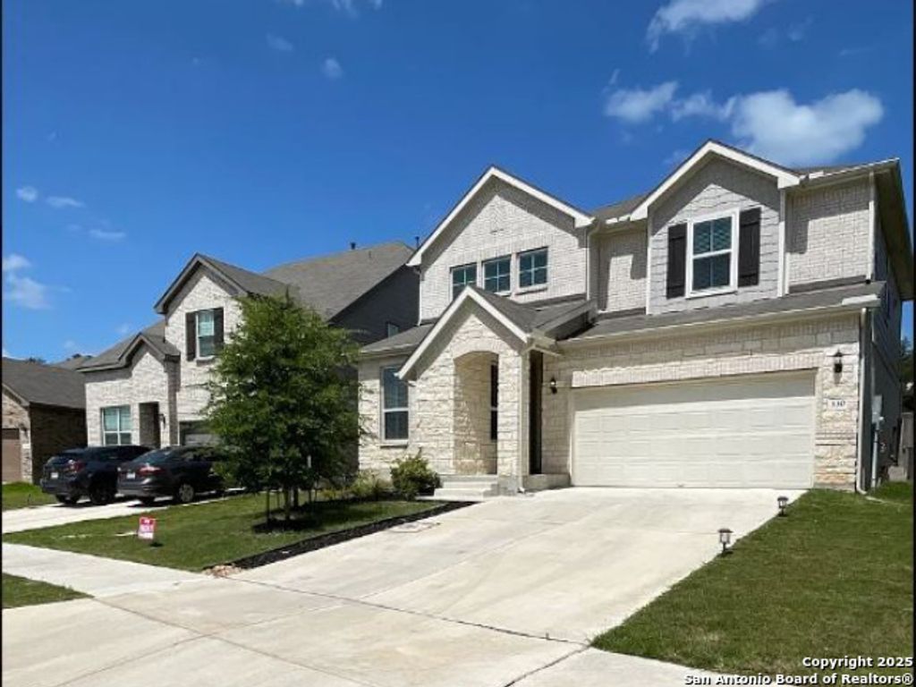 330 Aberdeen, Boerne, TX 78015
