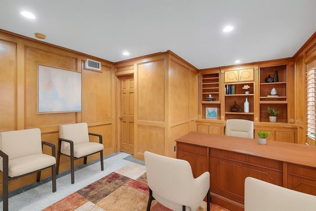 11730 Denise Drive, Hedwig Village, TX 77024