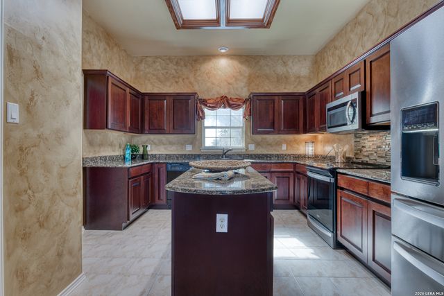 25802 Whata Vw, San Antonio, TX 78260