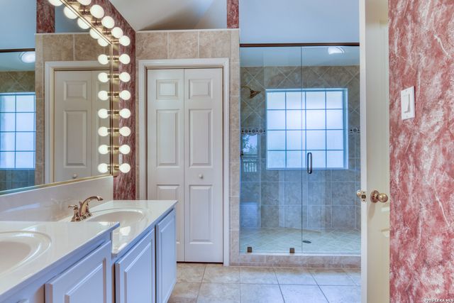 25802 Whata Vw, San Antonio, TX 78260