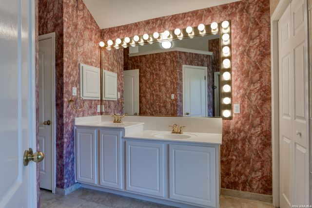 25802 Whata Vw, San Antonio, TX 78260