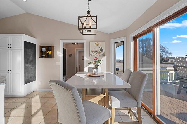 3476 NICOLET DRIVE, Green Bay, WI 54311