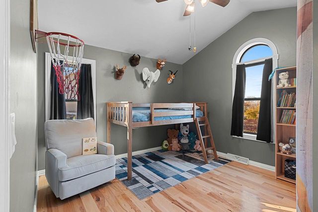 3476 NICOLET DRIVE, Green Bay, WI 54311