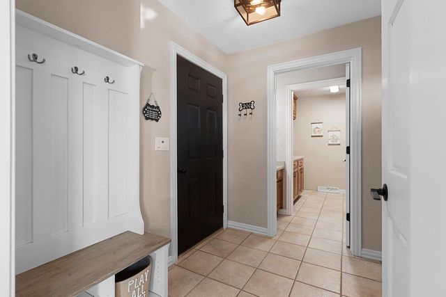 3476 NICOLET DRIVE, Green Bay, WI 54311