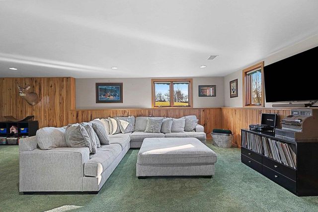 3476 NICOLET DRIVE, Green Bay, WI 54311