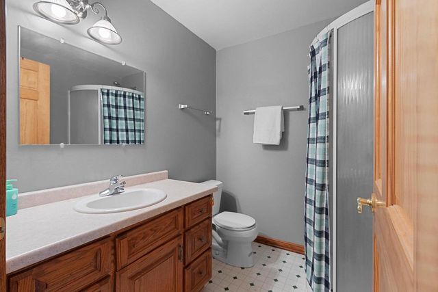 3476 NICOLET DRIVE, Green Bay, WI 54311