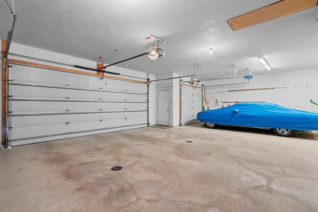 3476 NICOLET DRIVE, Green Bay, WI 54311