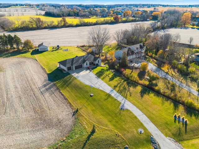 3476 NICOLET DRIVE, Green Bay, WI 54311