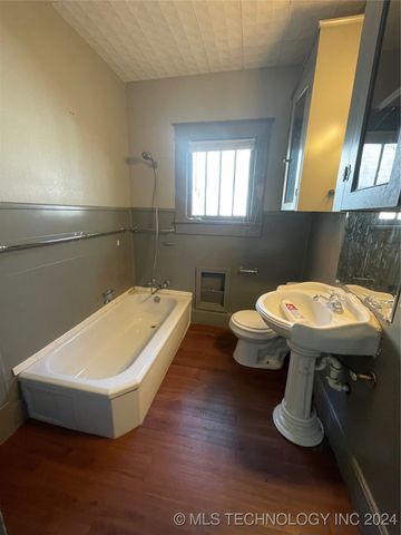 1206 Bixby Street, Ardmore, OK 73401